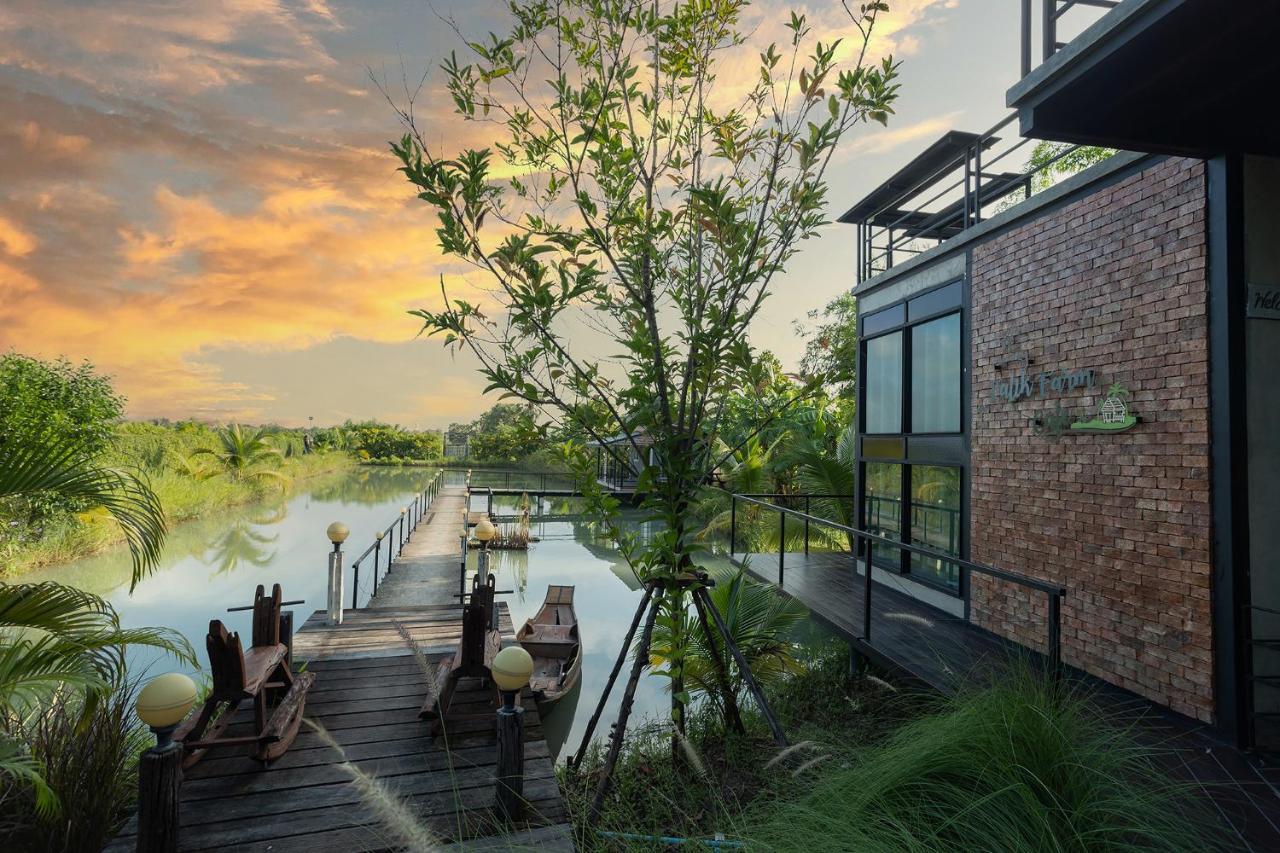 Falik Farm Stay Phra Nakhon Si Ayutthaya Exterior foto